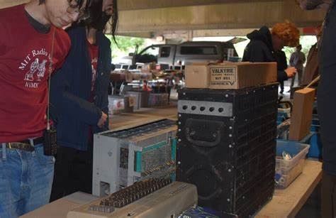 Show HN: Berlin Swapfest #2 – Electronics flea market (July 20th, 2025)