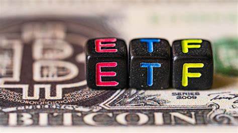 Bitcoin Price Consolidates at $94,636 as ETFs Attract $172M Inflows