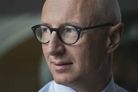 Novo CEO to depart as obesity drugmaker’s challenges rise
