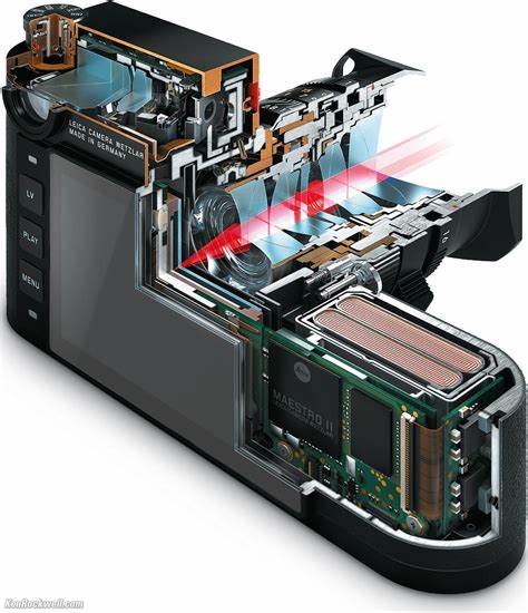 Leica M10 Battery Teardown and Reverse Engineering