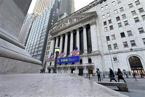 Stock Market Today: Stocks end lower, Nvidia beats Wall Street forecasts