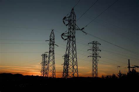 Miscalculation by Spanish power grid operator REE contributed to blackout