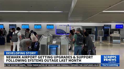 Controllers Briefly Lost Contact with Planes at Newark Last Week