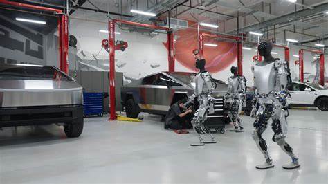 Watch Humanoid Robot Attacking Workers During Testing in Chinese Factory [video]
