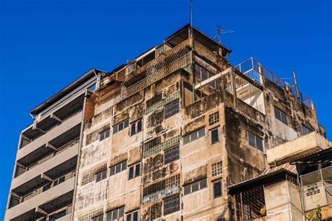 Authorities stumble upon unexpected energy drain during raid on abandoned warehouse: 'The largest cost input'