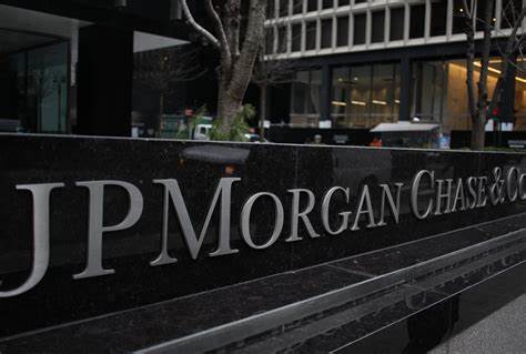 JP Morgan maintains 2025 forecast for oil prices in low-to-mid $60s