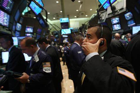 Should you buy the dip? Veteran trader explains why it 'isn't always the smartest thing to do'