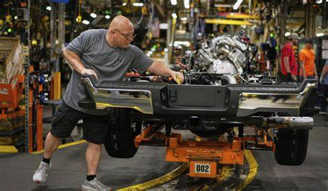 U.S. Added Stronger Than Expected 177K Jobs in April
