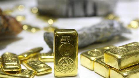 Gold Miners Eschew Hedging to Lap Up Sky-High Prices