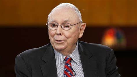 Milliardär Charlie Munger: Kryptowährung ist „verrücktes, dummes Glücksspiel“ und „Menschen, die sich meiner Position widersetzen, sind Idioten“ – CNBC

