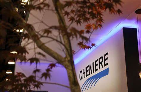 Cheniere's Q1 core profit, revenue beat estimates on strong LNG margins