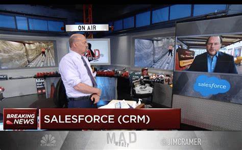 Jim Cramer on Salesforce, Inc. (CRM): Marc Benioff is Still Way Ahead of the Pack