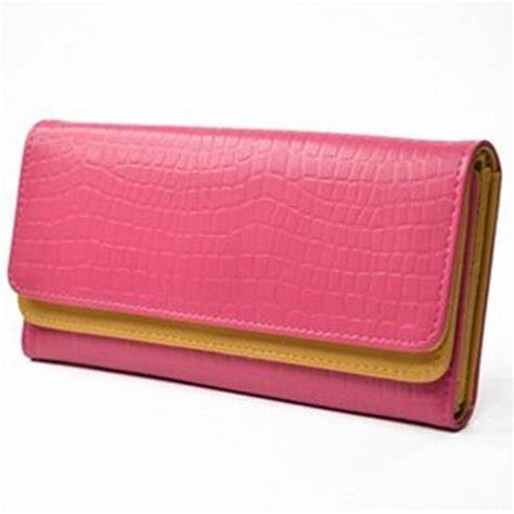 The 10 best wallets for women we love to stay chic and organized