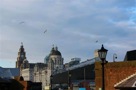 Liverpool Named UK’s Crypto Capital as Residents Lead in Bitcoin and Stock Investing
