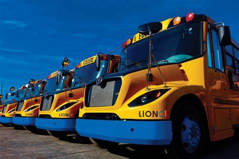 Quebec refuses to reinvest in Lion Electric (busses); US factory auction