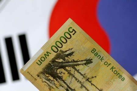 Asian Currencies Weaken on Prospects That Fed May Not Be in Hurry to Cut Rates