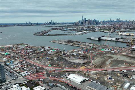 In Reversal, Trump Officials Will Allow Offshore N.Y. Wind Farm to Proceed