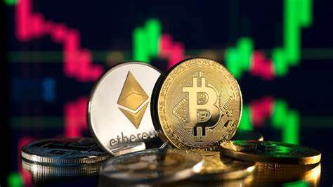 Bitcoin falls to new 2025 low—Coinbase, Robinhood shares drop