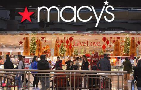 Macy's Maintains Sales Outlook