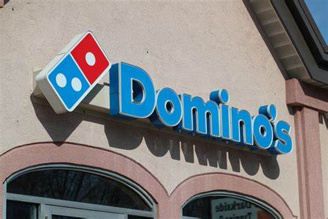 Domino's Tops Profit Estimates But US Same-Store Sales Disappoint