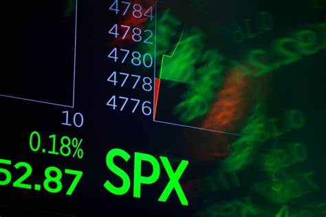BofA’s Hartnett Says EM Stocks Will Outperform Everything Else