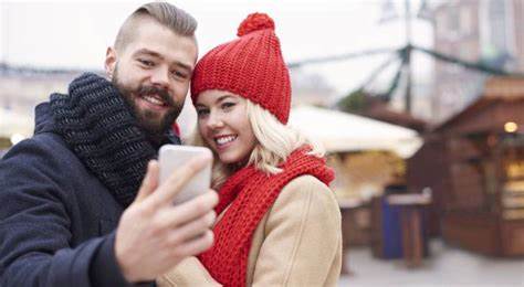 'I feel stupid': Single mother of 3 says she lost her life savings to a Tinder crypto scammer — 3 ways to buy digital currency without the risk of getting cheated - Moneywise