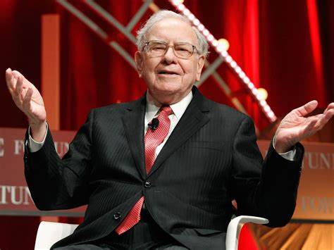 Warren Buffett's Berkshire Hathaway stood pat last quarter as volatility rocked the market. Here are the 3 biggest takeaways