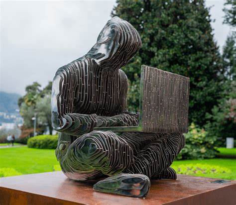 Italian town to unveil locally financed Satoshi Nakamoto monument