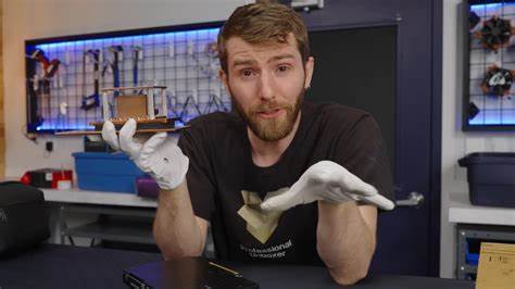 Linus Tech Tips Calculates Pi to 300T Digits [video]