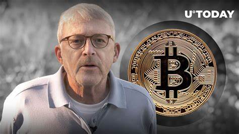 Veteran Trader Peter Brandt Says Bitcoin Could Reach $200K By 2025, Warns Against 'Laser Eye' Trend