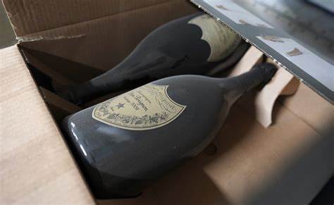 Exclusive NYC wine club requires a vibe check and $20K to become a member, drink with celebs - AOL
