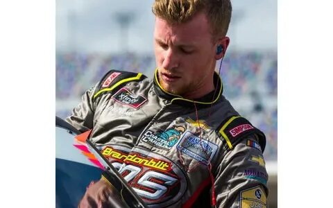 NASCAR could red-flag sponsorship deal related to ‘Let’s go Brandon!’ chant - The Washington Post