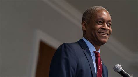 Fed's Bostic on Rate Policy, Tariffs, Framework Review
