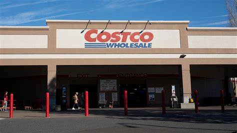 If You’d Invested $1K in Costco 1, 5, 10 and 20 Years Ago, Here’s What It’d Be Worth Now