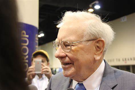 3 Warren Buffett Stocks to Hold Forever