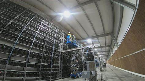 'They are energy hogs': Bitcoin mining surge stirs power grid concerns in Texas - KHOU.com