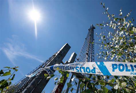 Some 30 telecommunications masts have been sabotaged along the E22 on east coast