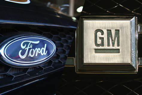 There's 1 Big Reason to Own Ford or GM Stock Right Now
