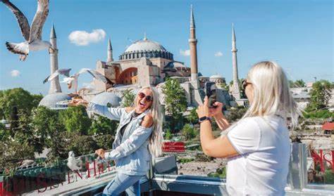 Turkey has just banned the use of cryptocurrencies and Bitcoin is already feeling the strain