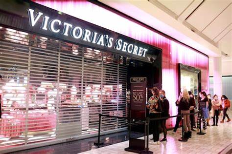 Victoria's Secret faces fresh activist fight from Barington Capital