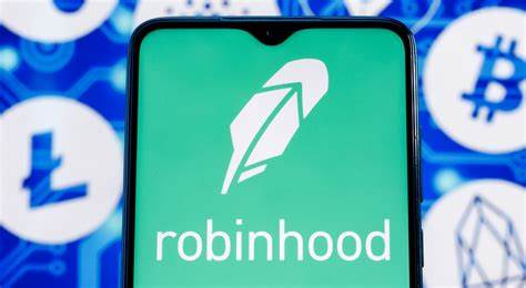 Big changes may be coming to Robinhood's crypto platform, and market experts say Coinbase should be worried