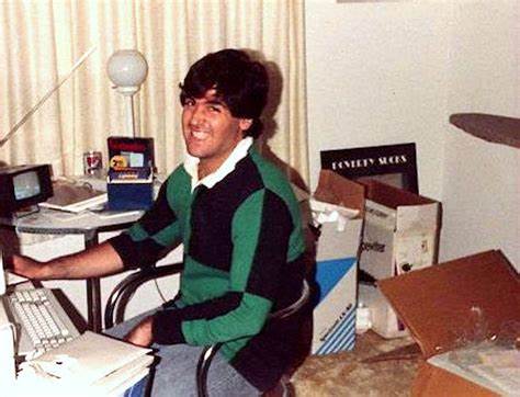 Mark Cuban verrät uns, wie er kleine Kinder am liebsten inspiriert: Es geht so einfach, als würde man auf eine Glühbirne oder einen Stuhl zeigen
