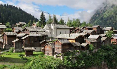 Glacier collapse buries most of Swiss village