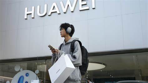 Taiwan adds Huawei and SMIC to export control list