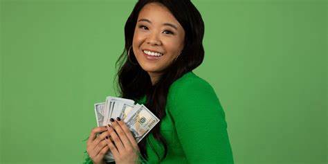 ‘Your Rich BFF’ Vivian Tu: This Is the ‘Worst Finance Advice I’ve Ever Seen’