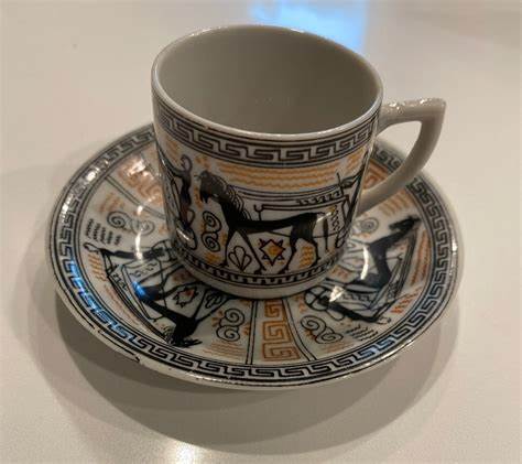 Chariot and Saucer