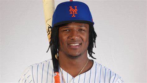 Luisangel Acuña's huge game for Mets hurts older brother's team in heated playoff race