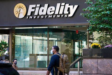 Fidelity to Allow Retirement Savers to Put Bitcoin in 401(k) Accounts - The Wall Street Journal